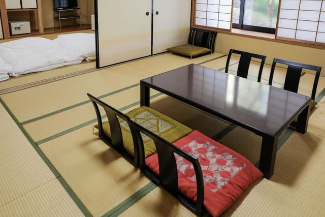 Deluxe Family Suite
