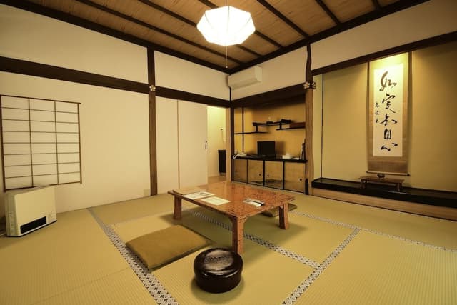 Japanese Style Superior Room with Pond View, Private Toilet, Non-Smoking