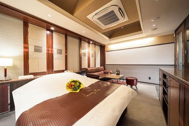Executive Suite
