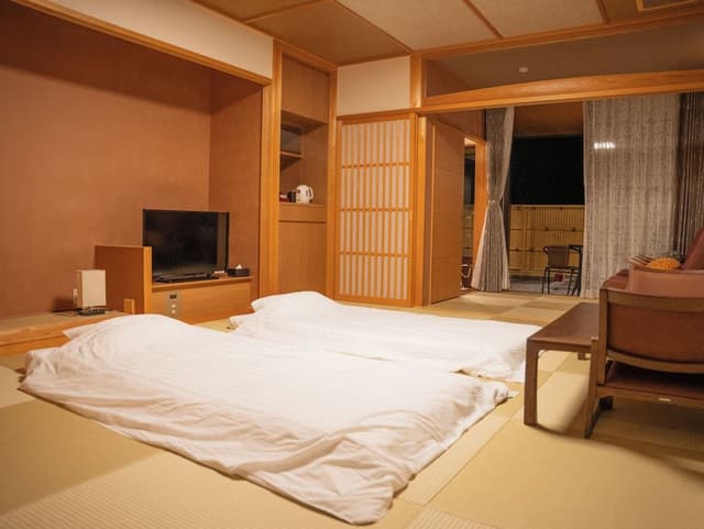 Japanese Style Room with Open-air bath