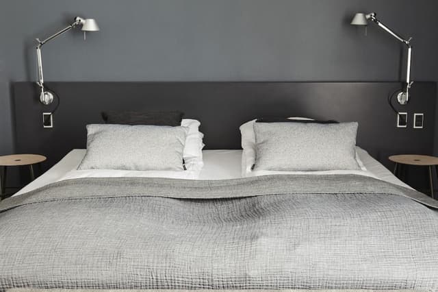 Family Room, 2 Bedrooms