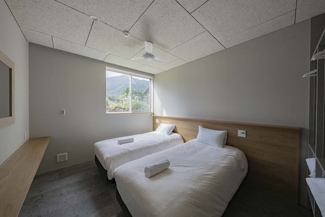 Luxury Chalet, 5 Bedrooms, Kitchen, Mountain View