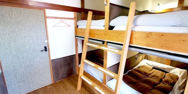 Female Dormitory Room, Non Smoking (w/Free WiFi)