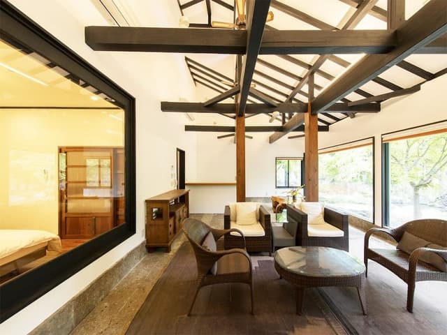 Suite, Garden View