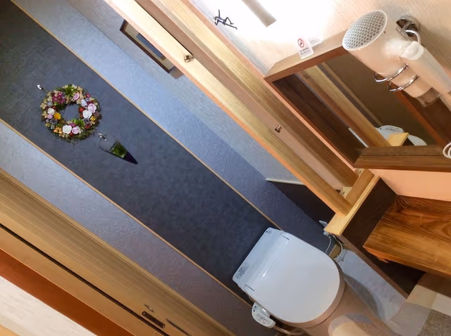 [Shikkoku-Ma:203] Studio Comfort: Double bed/Futon w/Shower booth, Non Smoking