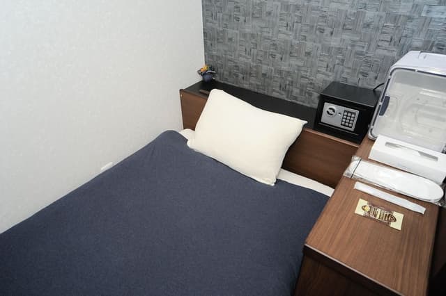Shared Dormitory, 1 Bunk Bed