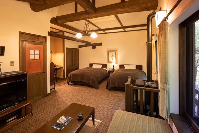 Standard Room, Shared Bathroom