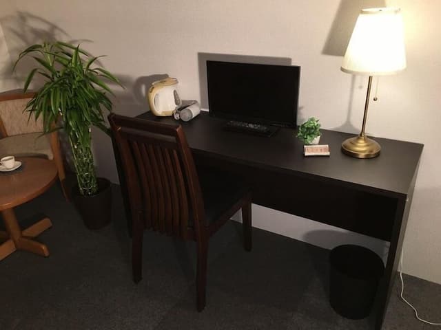 Western Style Twin Room with All-You-Can-Eat Crab Dinner