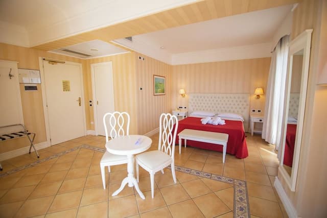 Deluxe Double Room, 1 Double or 2 Twin Beds, Balcony, Sea View