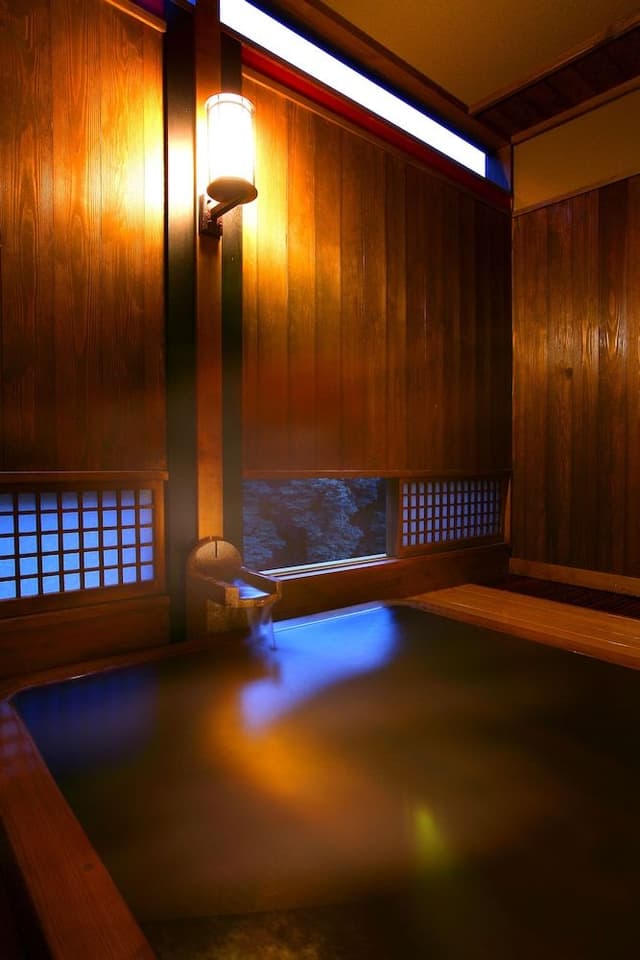 Japanese/Western Style Room with Open-Air Bath [Semi-Suite Yamabiko]