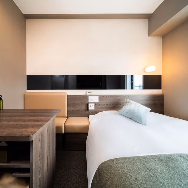 Extra Room