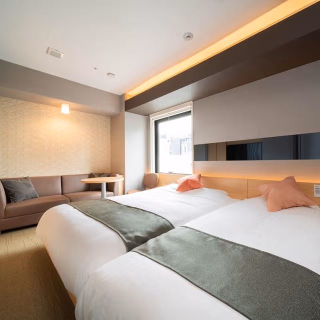 Hollywood Twin Room