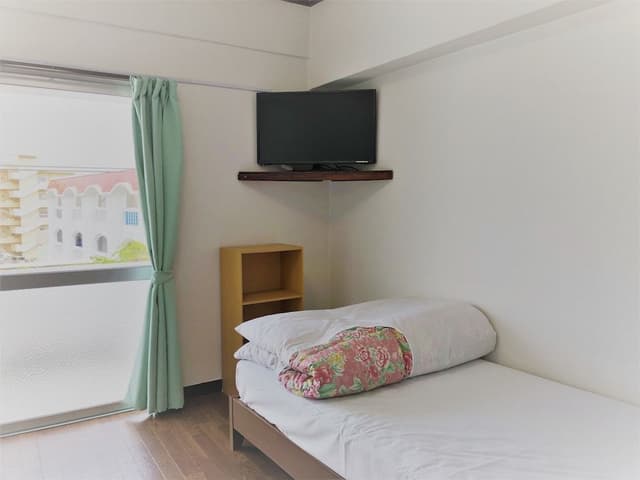 Twin Room, 2 Twin Beds, Non Smoking, Kitchenette