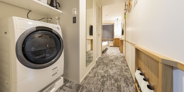 [Single Use] Comfort Double Room, Non Smoking (With Washer-Dryer)