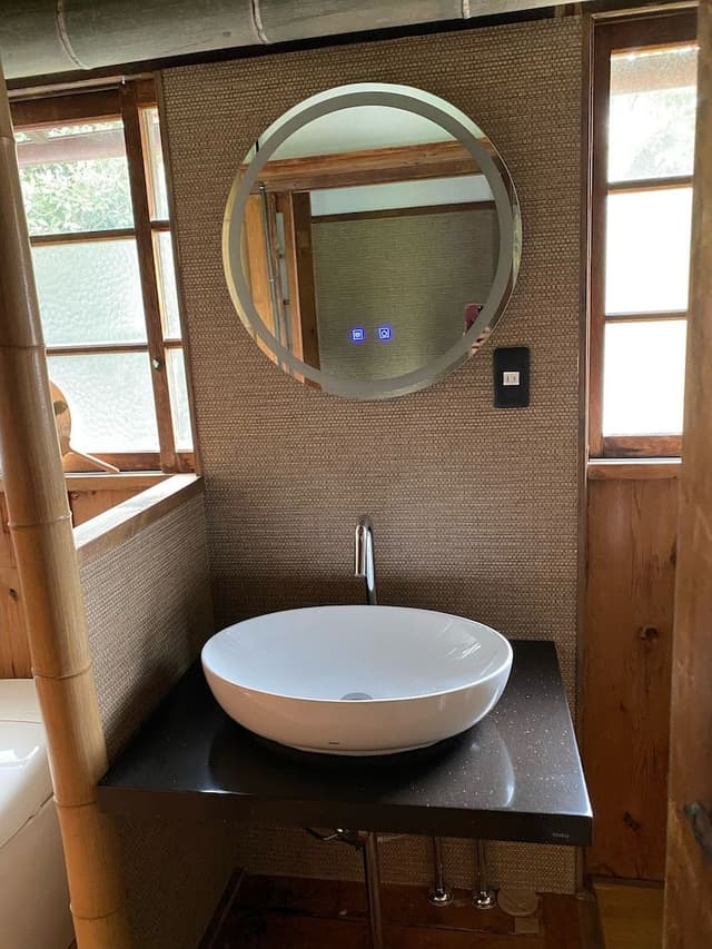 Executive Suite with Private Shower Room, Non Smoking