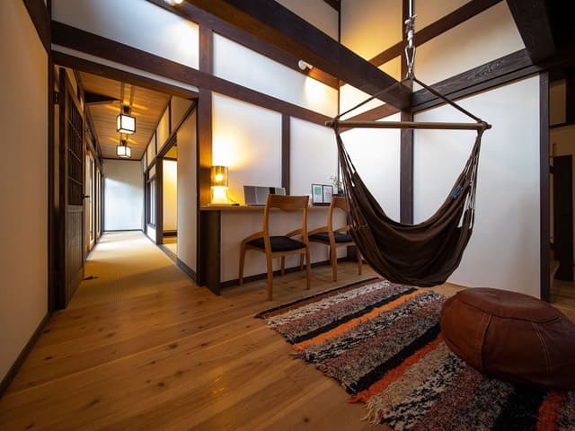 Private Vacation Home, ORI