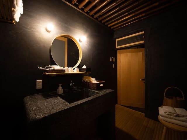 Private Vacation Home, ORI