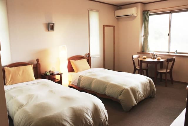 Western Style Twin Room, Non Smoking (Free Wi-Fi, Bathroom)