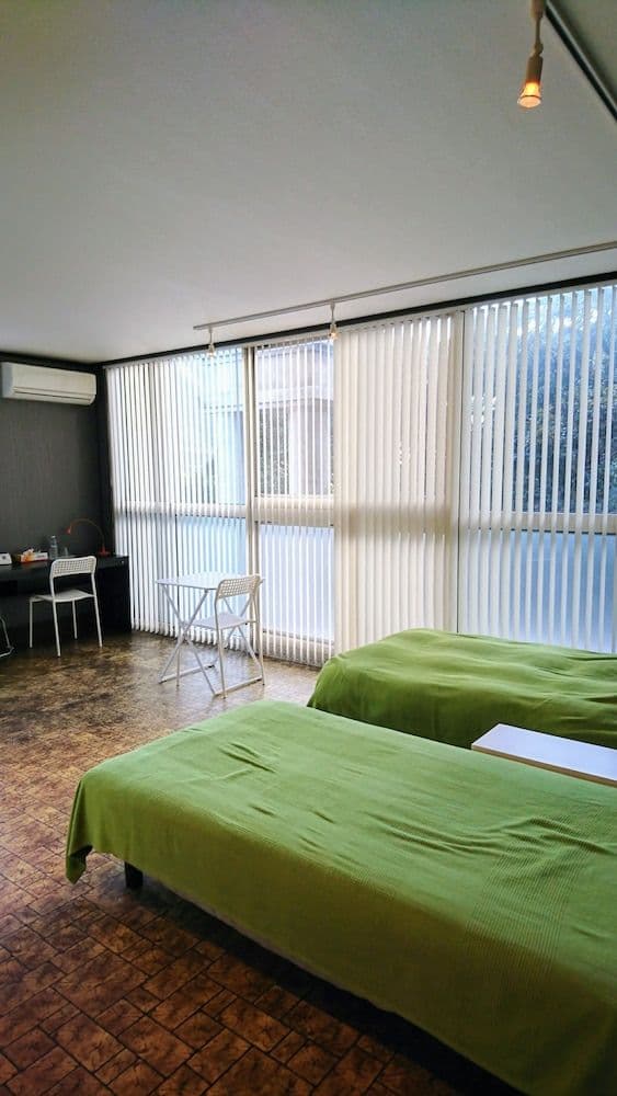 Twin Room, Non Smoking (for 1-3 people / Soprano)