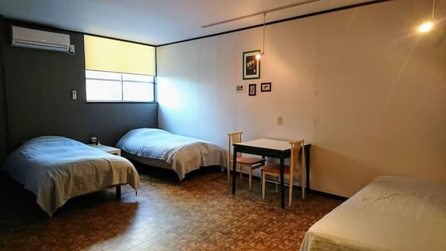 Triple Room, Non Smoking (for 1-4 people / Tenor)