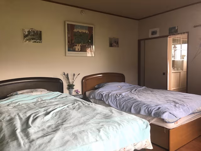2F Family Room