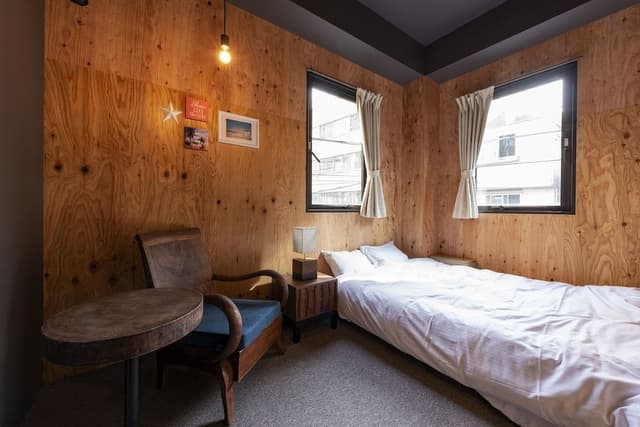 Large Double Room