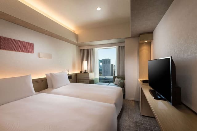 2 TWIN DELUXE ROOM HIGH FLOOR