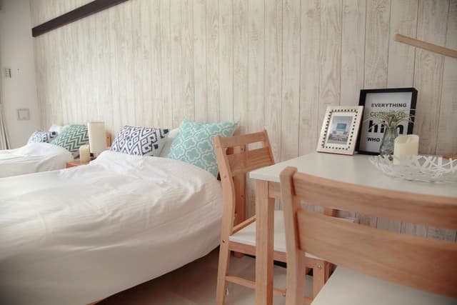 Twin Room ( B )