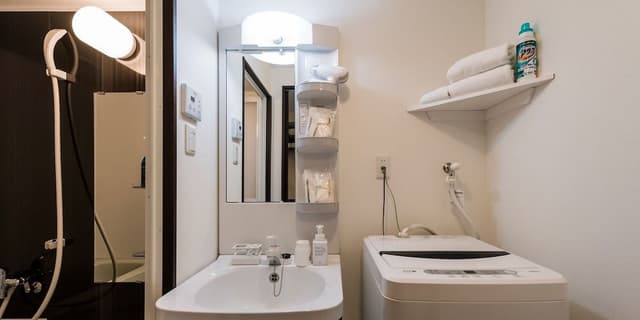 Twin Room ( B )