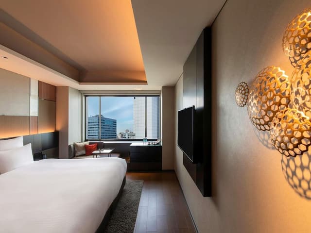 Superior Room, 1 King Bed, Executive Lounge Access (Executive)