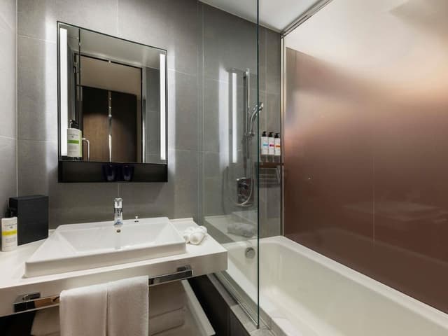Deluxe Room, 2 Twin Beds, Executive Lounge Access (Deluxe)