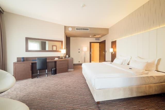 Deluxe Single Room