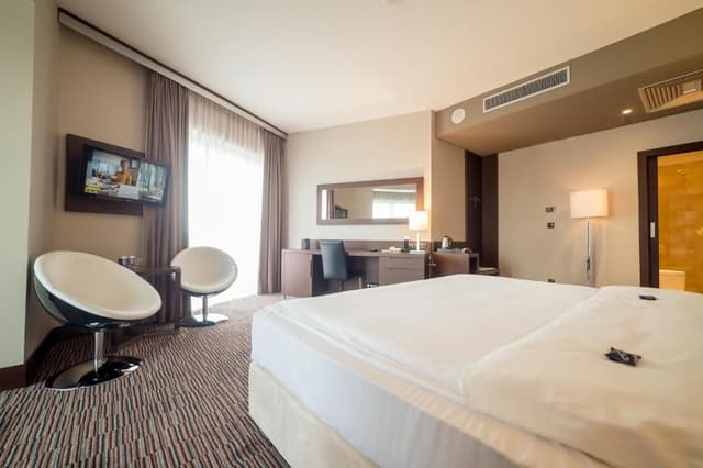 Deluxe Single Room