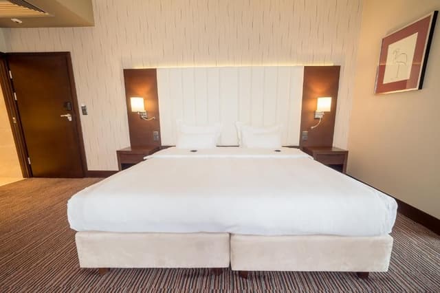 Deluxe Single Room