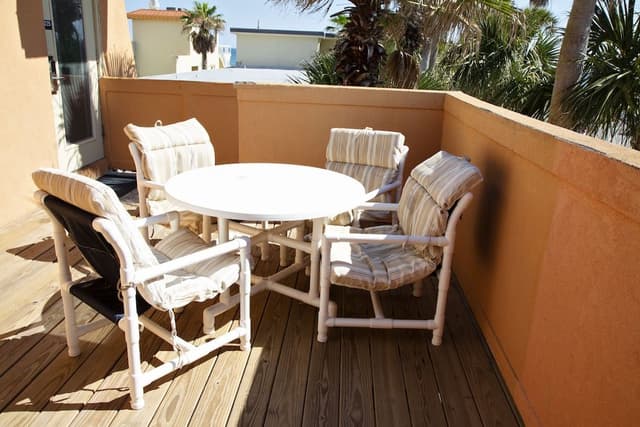 2 Bedroom Villa With Balcony