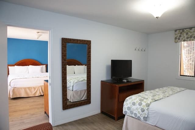 2 Bedroom Villa With Balcony
