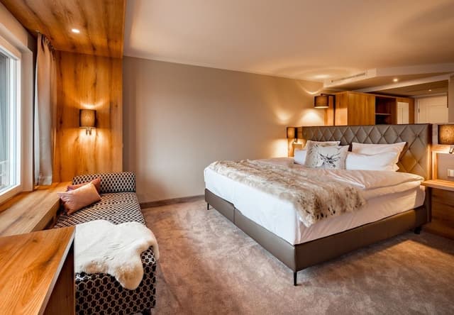 Deluxe Double Room, Valley View