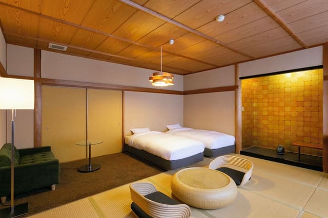 Japanese Western Twin Room with Private Bath