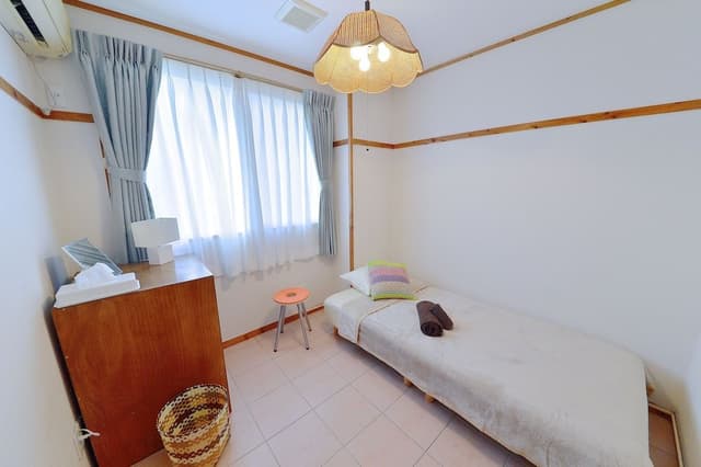 Single Room, Non Smoking, Shared Bathroom