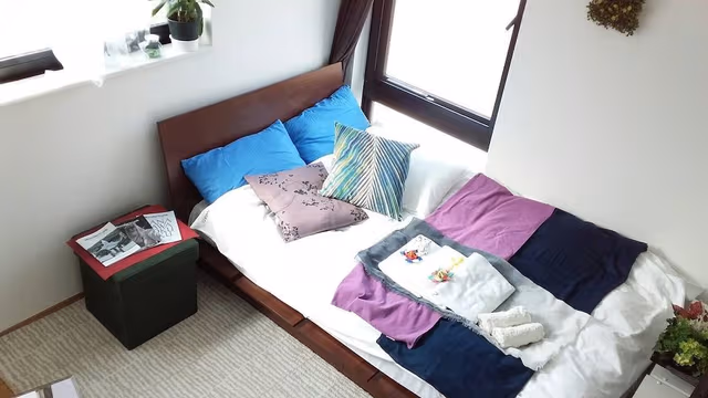 Apartment (101)