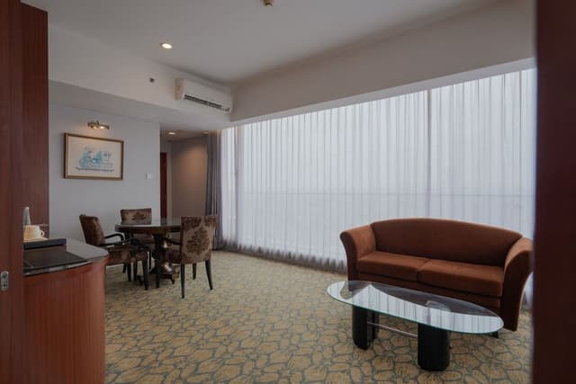 Executive Suite Room