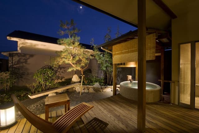 Japanese Western Style Room for 4 Guests with Open-air Bath and Garden View (Type A)