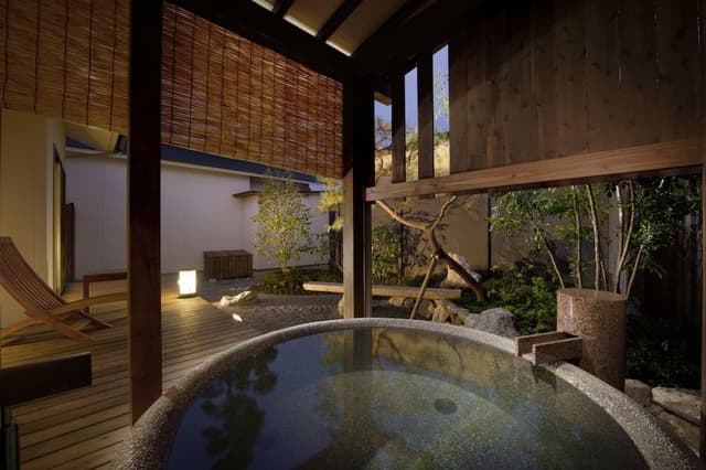 Japanese Western Style Room for 4 Guests with Open-air Bath and Garden View (Type A)