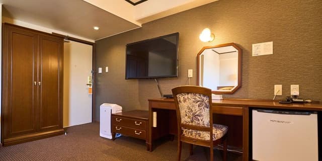 Royal Twin Room