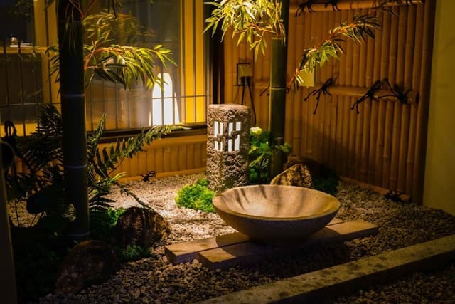 Suite with Semi-open-Air Bath, 90m2