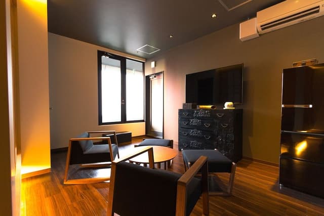 Suite with Open-Air Bath, 65m2
