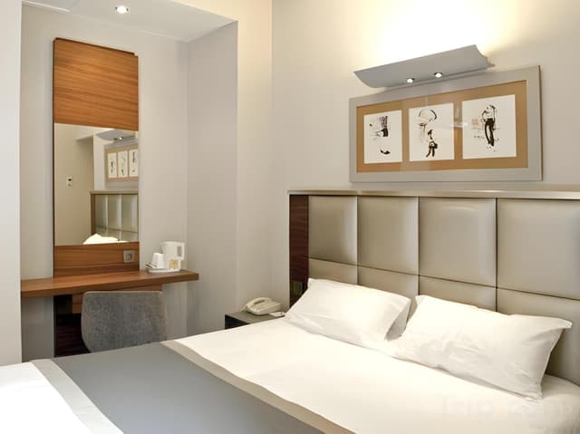 Single Room