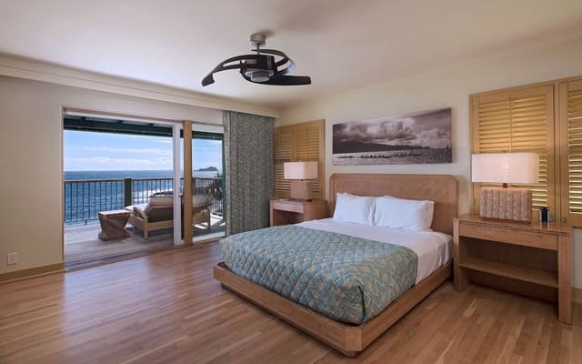 Premier Suite, 1 King Bed, Oceanfront