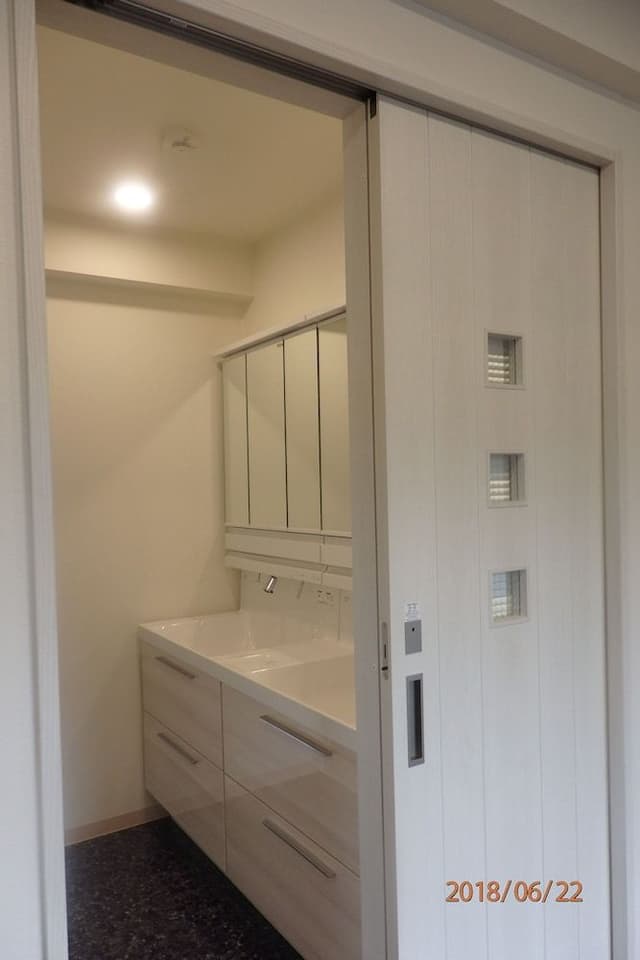 Standard Twin Room, Atsuko & Reiko, Non Smoking, Shared Bathroom