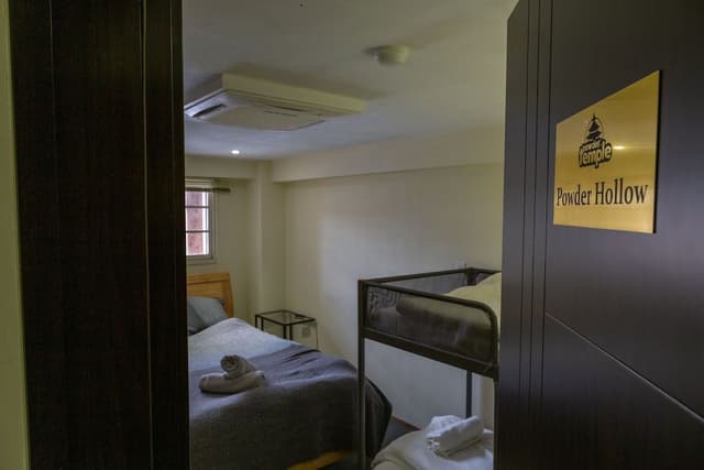 Economy Quadruple Room, Multiple Beds